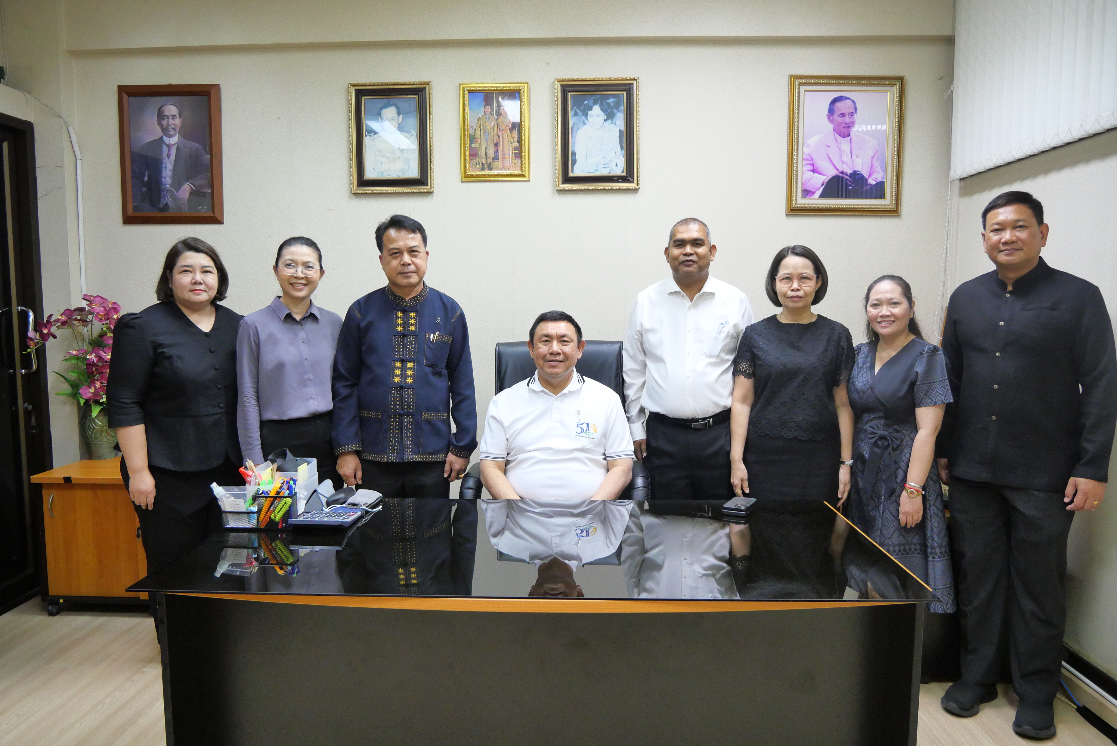 title - เลขาธิการ ส.ป.ก. ตรวจเยี่ยมบุคลากร ส.ป.ก. ถนนราชดำเนินนอก